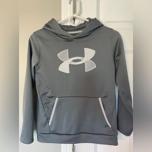 UA - boys hoodie M
